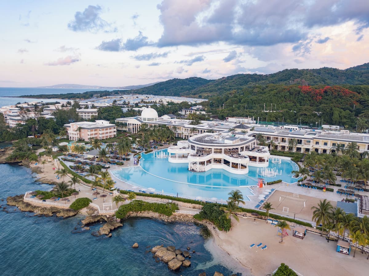 Grand Palladium Jamaica Resort — paquete turístico en Montego Bay, Jamaica